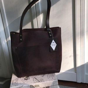 Portland leather Classic tote in merlot